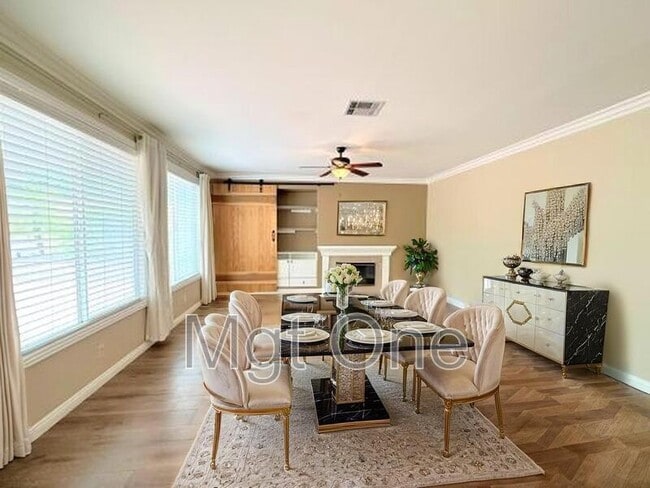 Foto del edificio - 3735 Coleville Cir