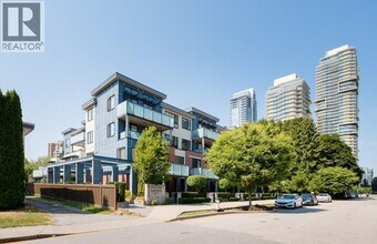 Building Photo - 6533 McKay Ave