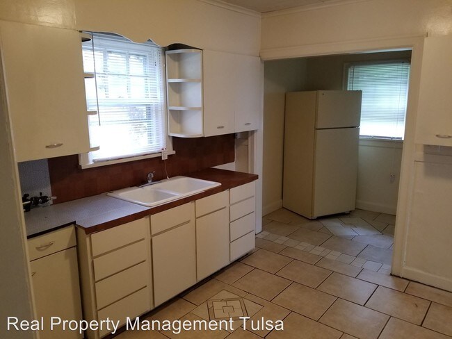 Building Photo - 2 br, 1 bath House - 2431 North Boston Ave