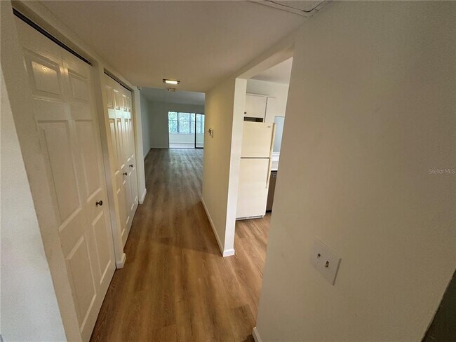Building Photo - 113 Pinehurst Dr