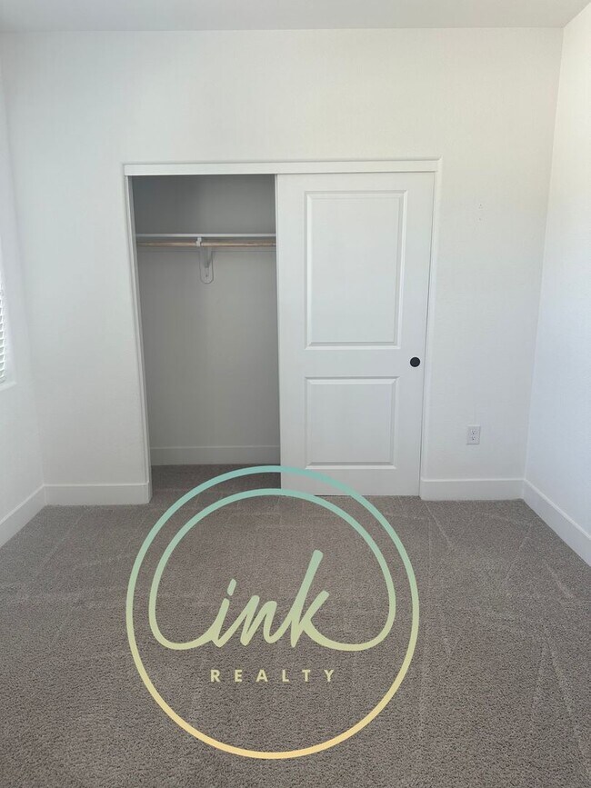 Foto del edificio - New Home in the Ridge at Valley Knolls Community