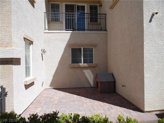 Building Photo - 7753 Floral Fabric Ct