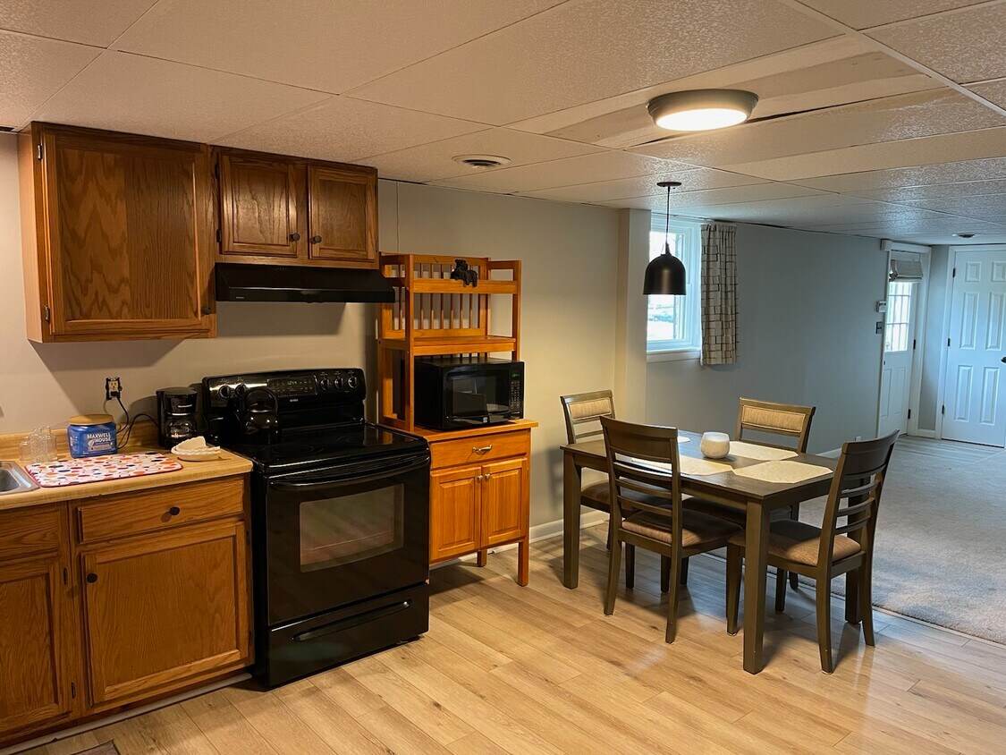Foto principal - 112 E Avondale Dr