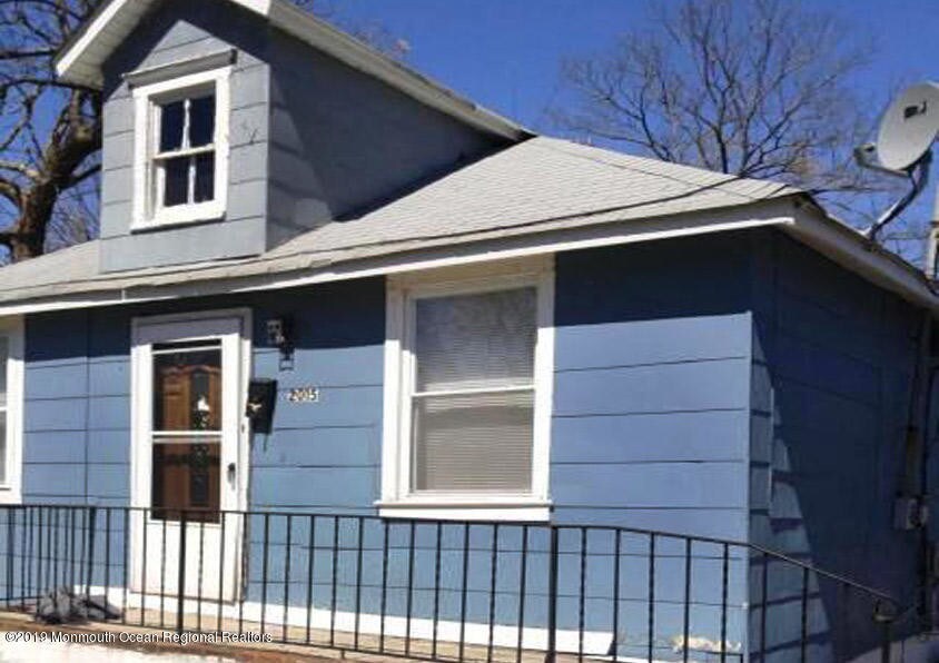 Primary Photo - 2015 Stratford Ave