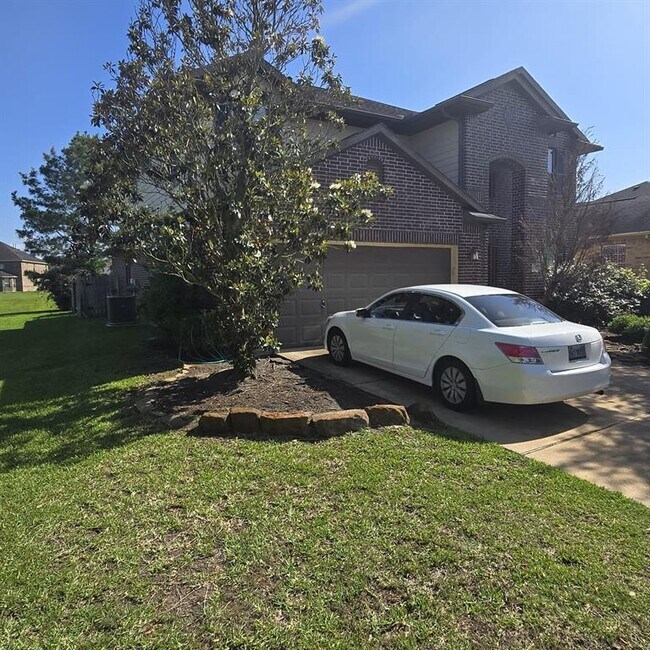 Building Photo - 21507 Bedias Creek Dr