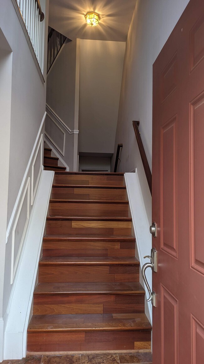 Foto del edificio - 13231 Maple Creek Ln