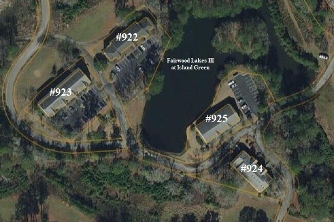 Building Photo - 922 Fairwood Lakes Dr