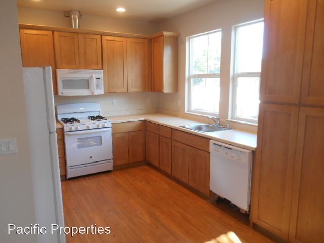 Building Photo - 2327 Chanate Rd