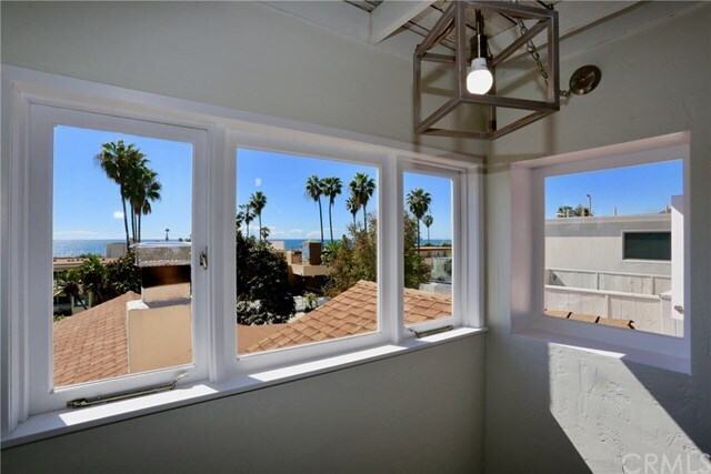 Foto del edificio - 664 S Coast Hwy