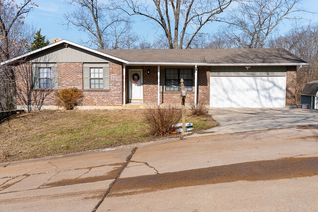 Building Photo - 4586 Debbie Ln