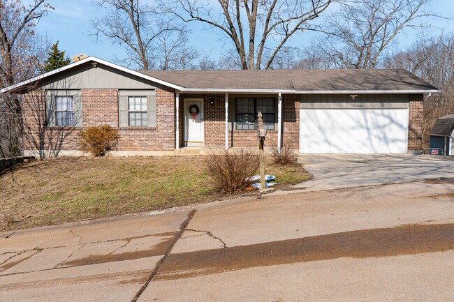 Foto del edificio - 4586 Debbie Ln