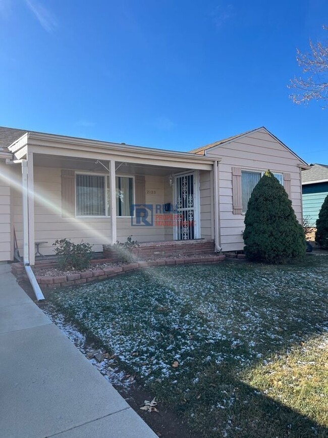 Photo - 2120 W Gill Pl House