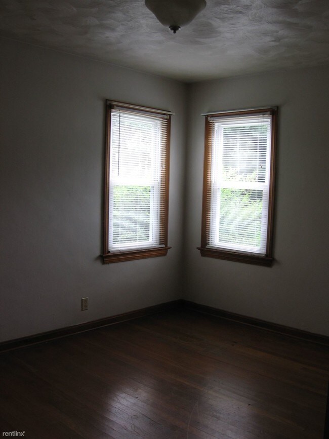 Building Photo - 2 br, 1 bath  - 602 Parkside Dr