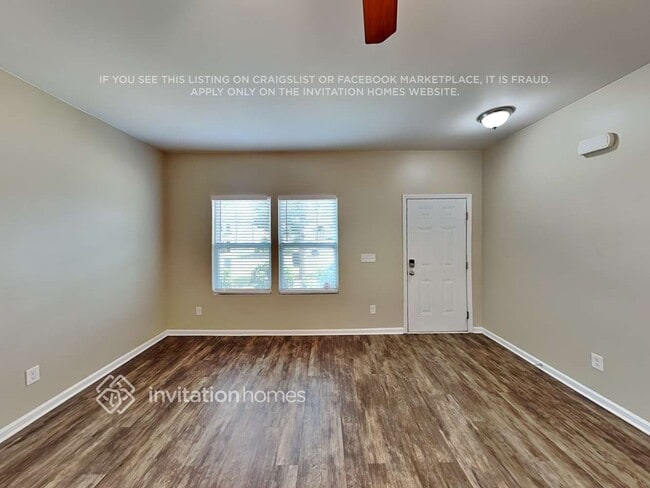 Building Photo - 4190 Broadstairs Dr SW