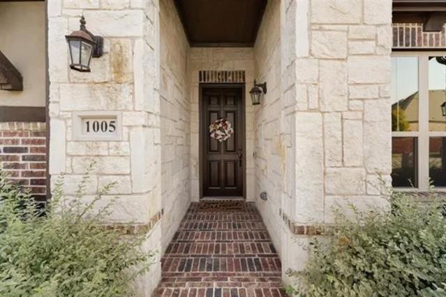 Foto del edificio - 1005 Benbrook Trail