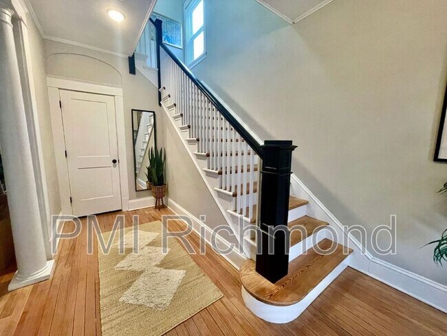 Foto del edificio - 1500 Oakwood Ave
