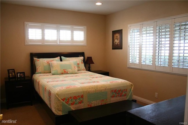Building Photo - 4 br, 2 bath House - 14868 Walbrook Dr