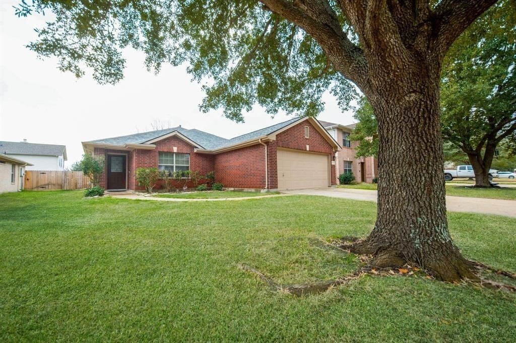 Primary Photo - 21315 Blissfield Ln