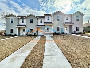 Building Photo - 3611 8th Ave SW