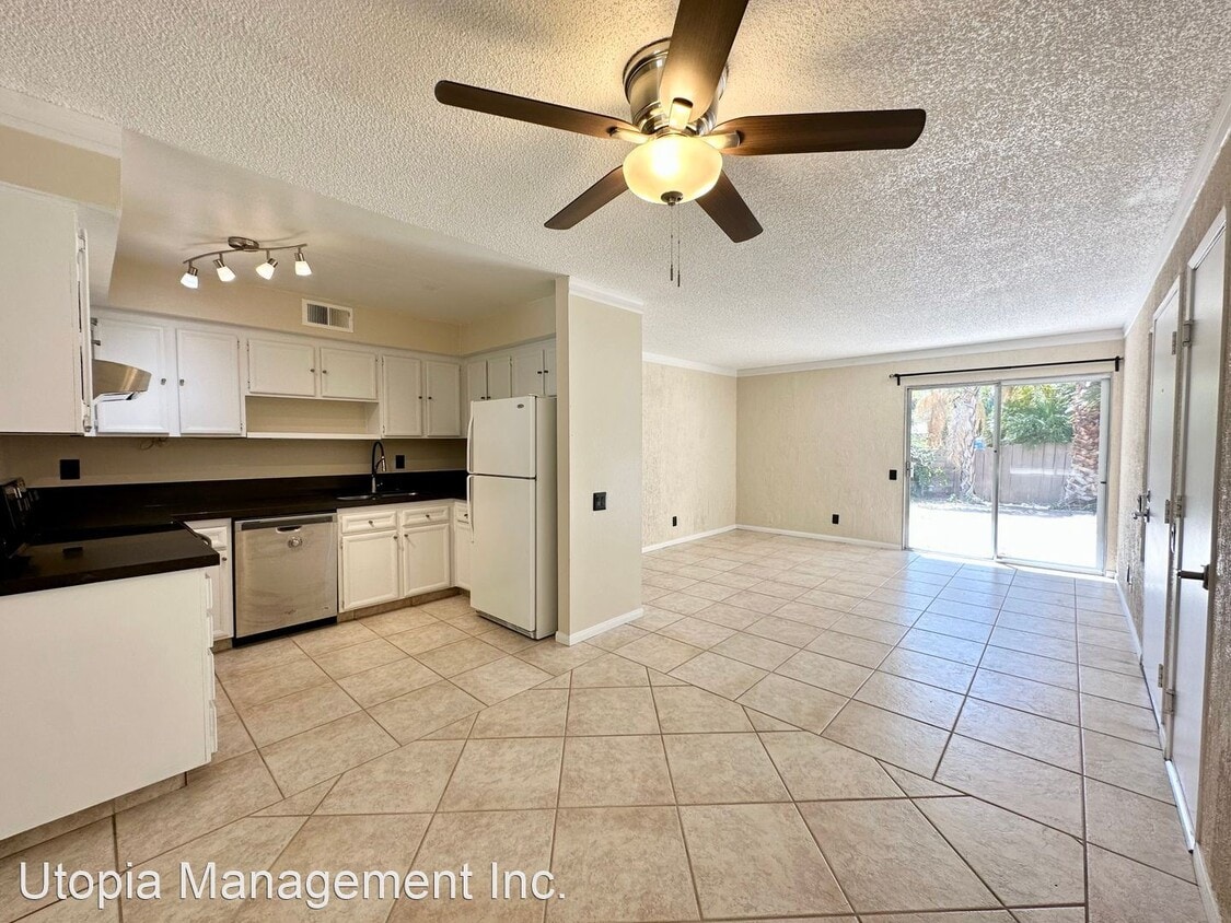 Primary Photo - 3 br, 1 bath House - 1480 Sunflower Circle...