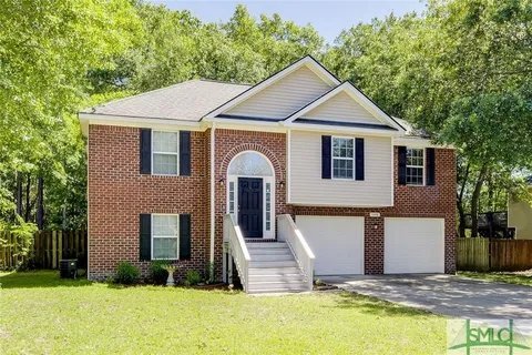 Building Photo - 148 Ridgewood Cir