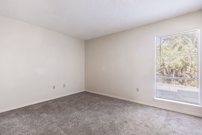 ACADIA PARK 1HAB-3.jpg - Acadia Park Apartments