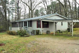 Building Photo - 236 Duck Rd