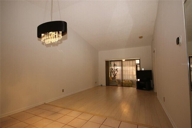 Foto del edificio - 2084 Sunset Grove Ln