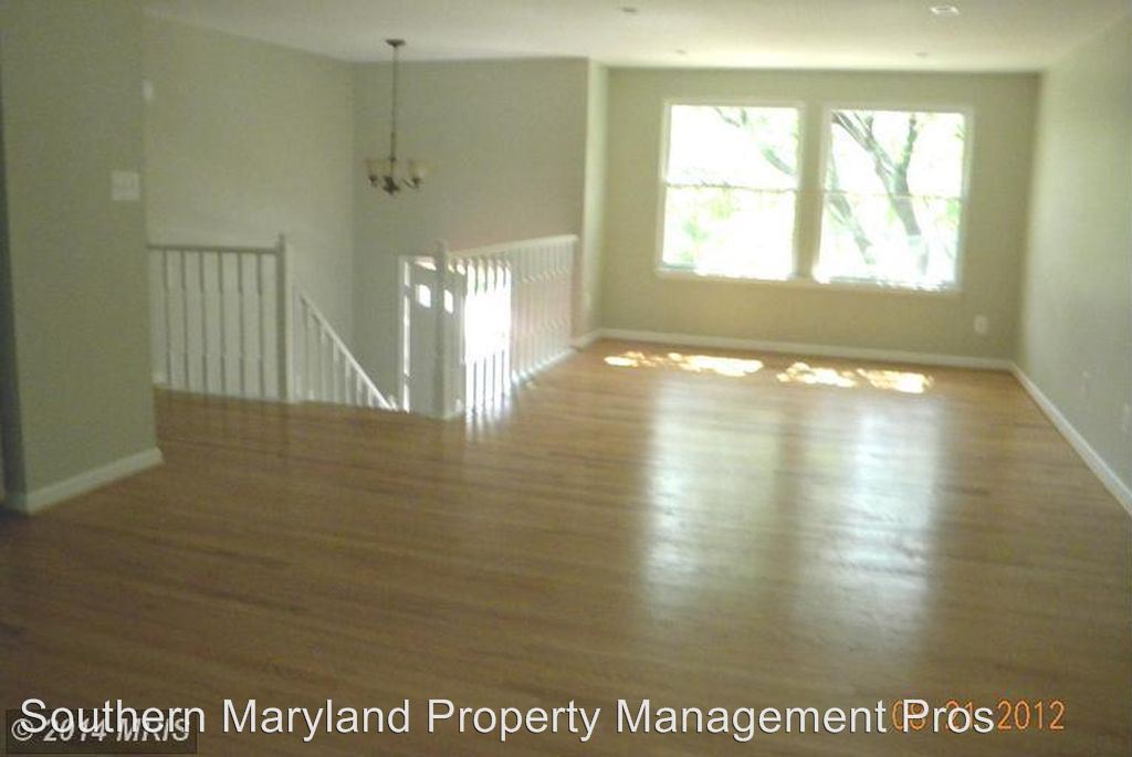 Building Photo - 2942 E Almondbury Dr