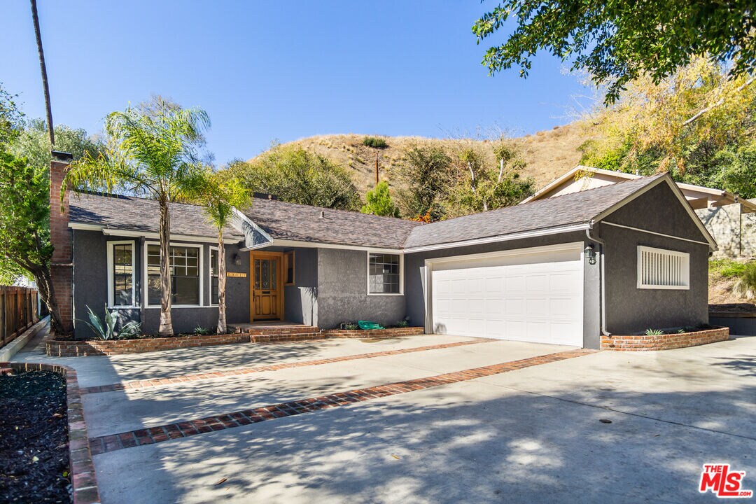 10017 Roscoe Blvd, Los Angeles, CA 91352 House Rental in Los Angeles