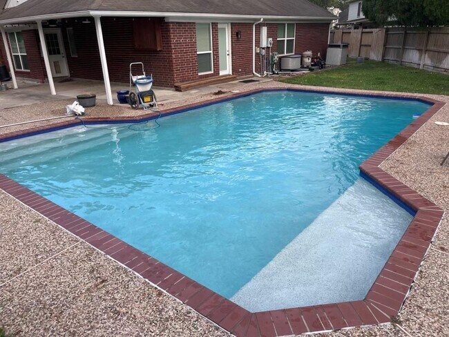 Building Photo - 9919 Sand Pass Ln