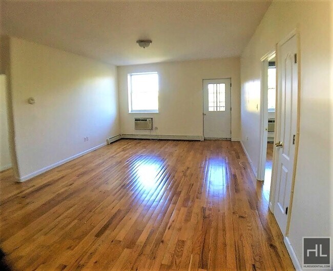 Foto del edificio - 257-215 15th St