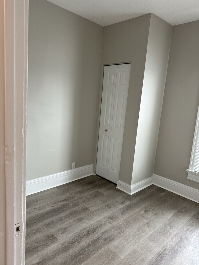 140 E St, Marion, OH 43302 Townhome Rentals in Marion OH