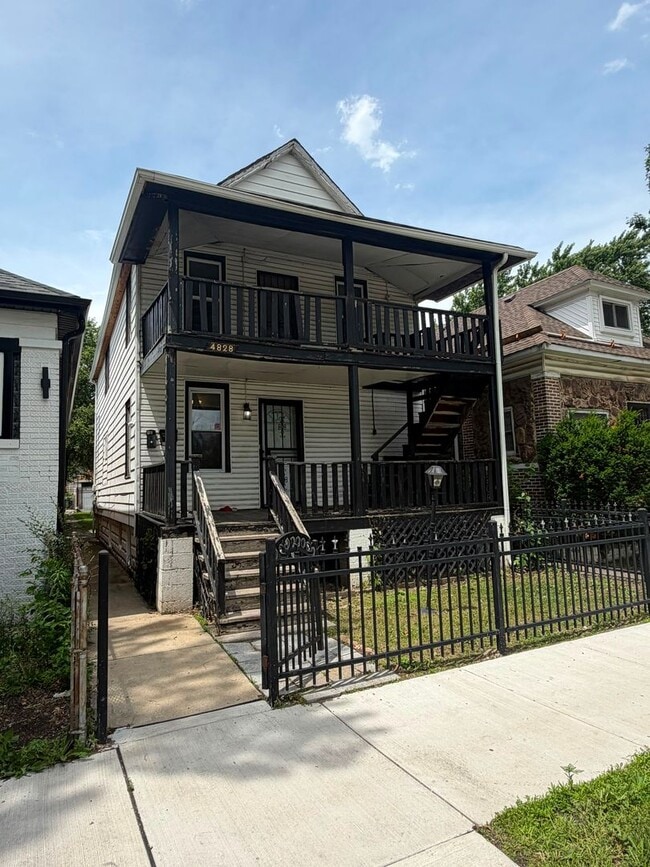 Foto del edificio - 4828 Melville Ave