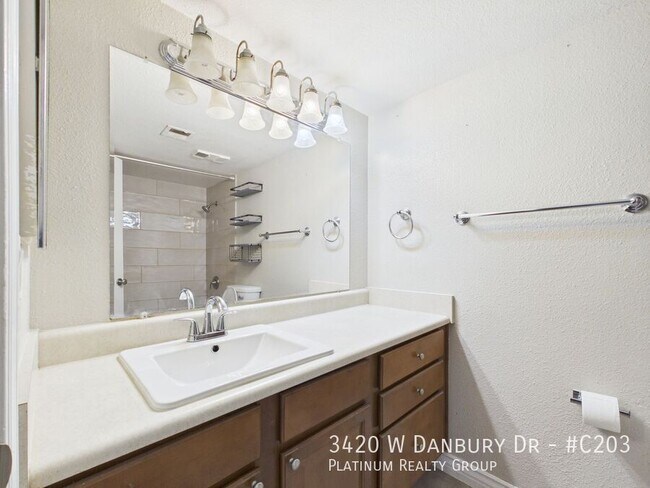 Foto del edificio - 3420 W Danbury Dr