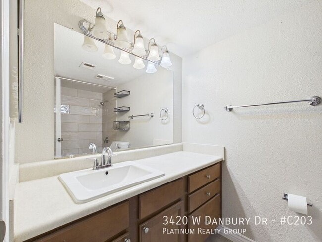 Building Photo - 3420 W Danbury Dr