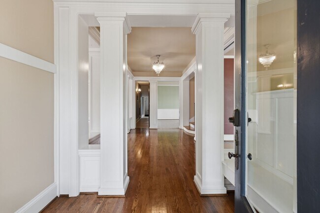 Foto del edificio - 5Bd/2.5Ba Everett Home