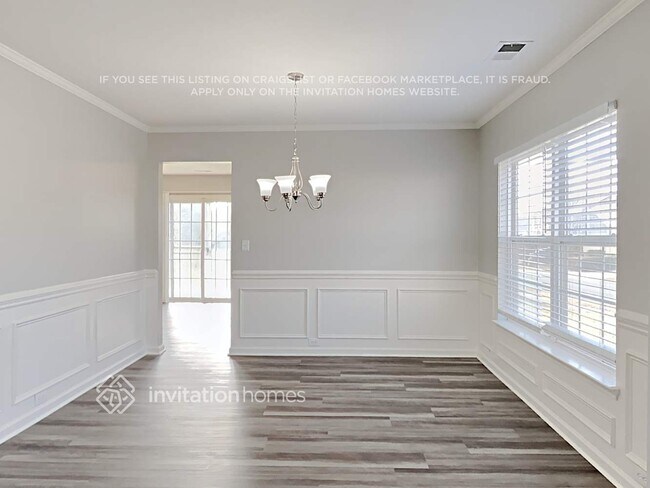 Foto del edificio - 6535 Centerline Dr