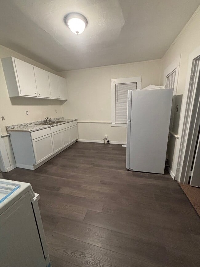 Building Photo - 1216 Seavers Way