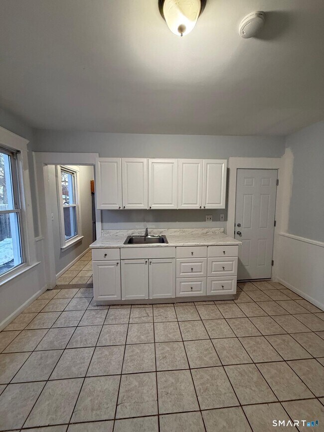 Foto del edificio - 256 Center St