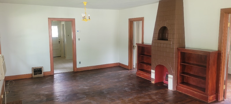 Building Photo - 757 S Volutsia Ave