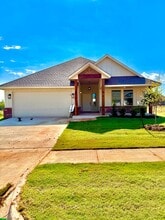 Building Photo - 11832 NW 120th St