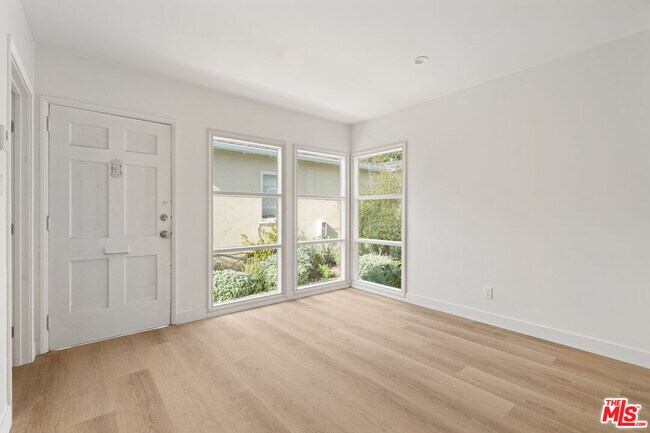 Foto del edificio - 820 3rd St