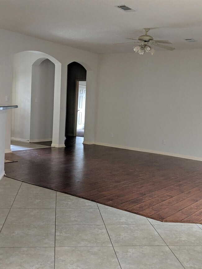 Building Photo - 8005 Blue Bonnet Street