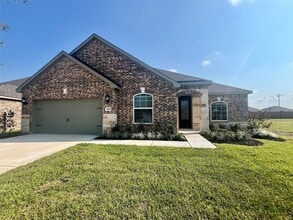 Building Photo - 3206 Banyan Dr