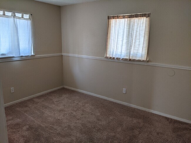 Foto del edificio - 6416 Romack Cir