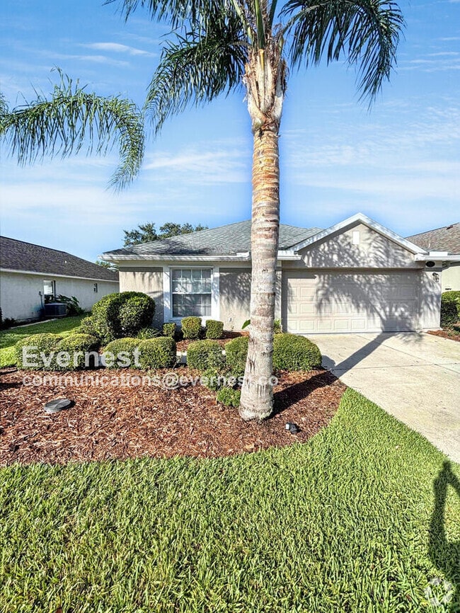 Building Photo - 1329 Fairway Village Dr