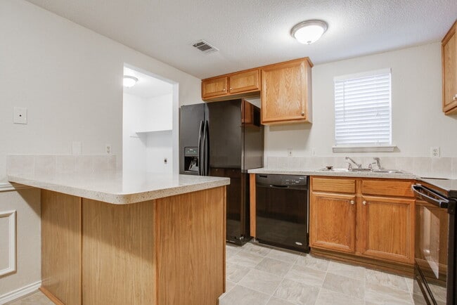 Building Photo - 1009 Neptune Ct