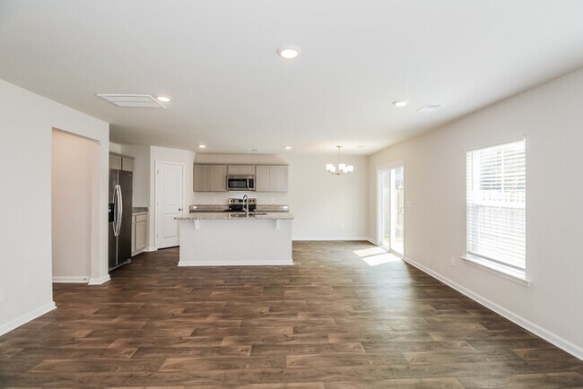 Building Photo - 400 Red Poll Wy