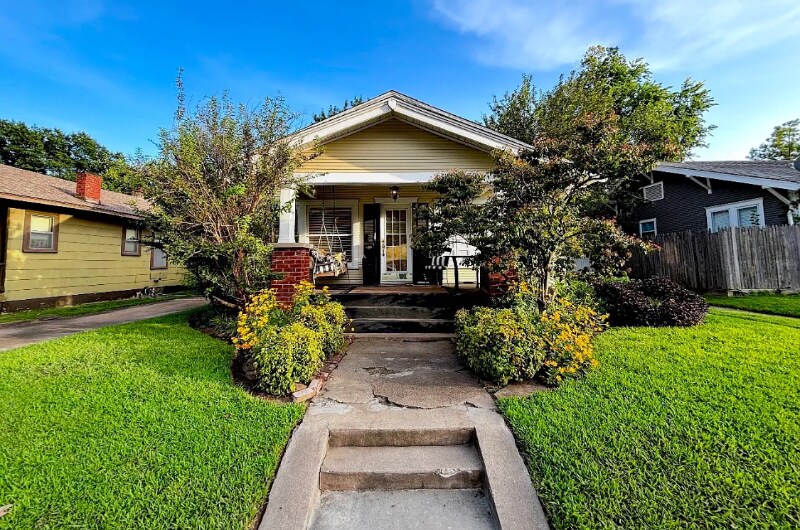 Foto principal - 1840 E 16th St